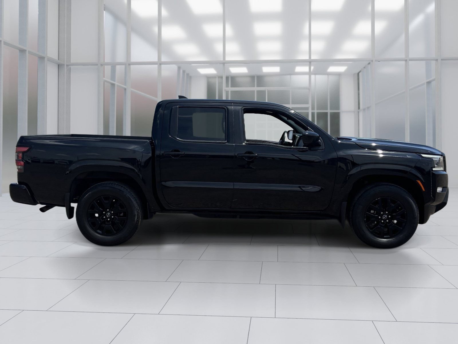 Certified 2023 Nissan Frontier SV w/ Midnight Edition Package RWD image 7
