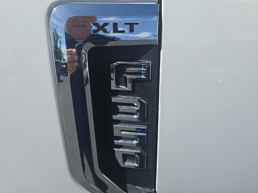 Used 2020 Ford F350 XLT w/ XLT Premium Package AWD/4WD image 41