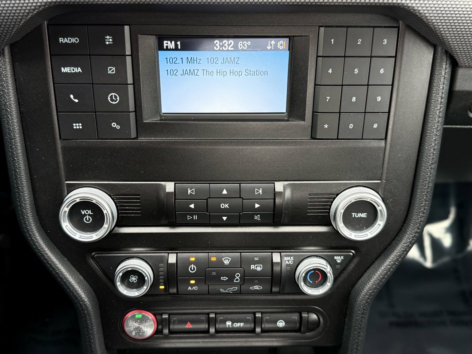 Used 2020 Ford Mustang GT image 31