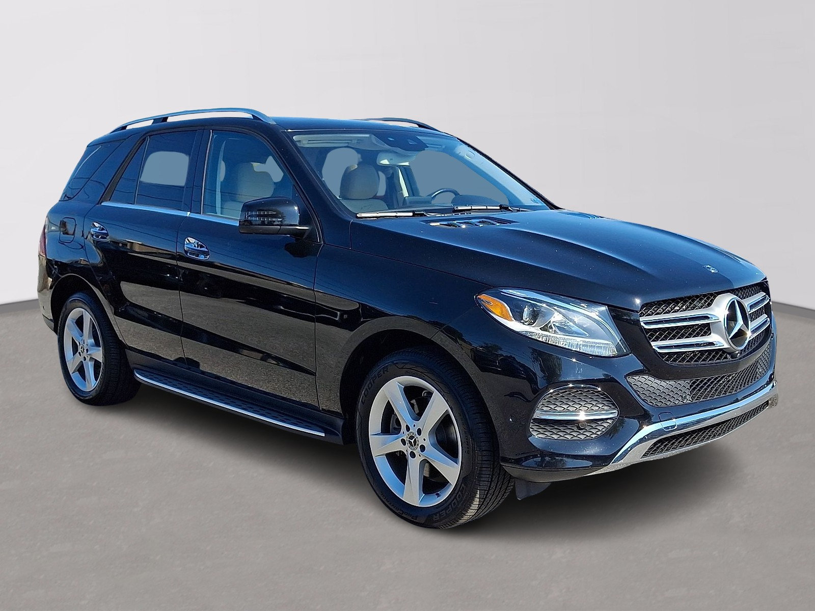 Used 2018 Mercedes-Benz GLE 350 4MATIC image 3