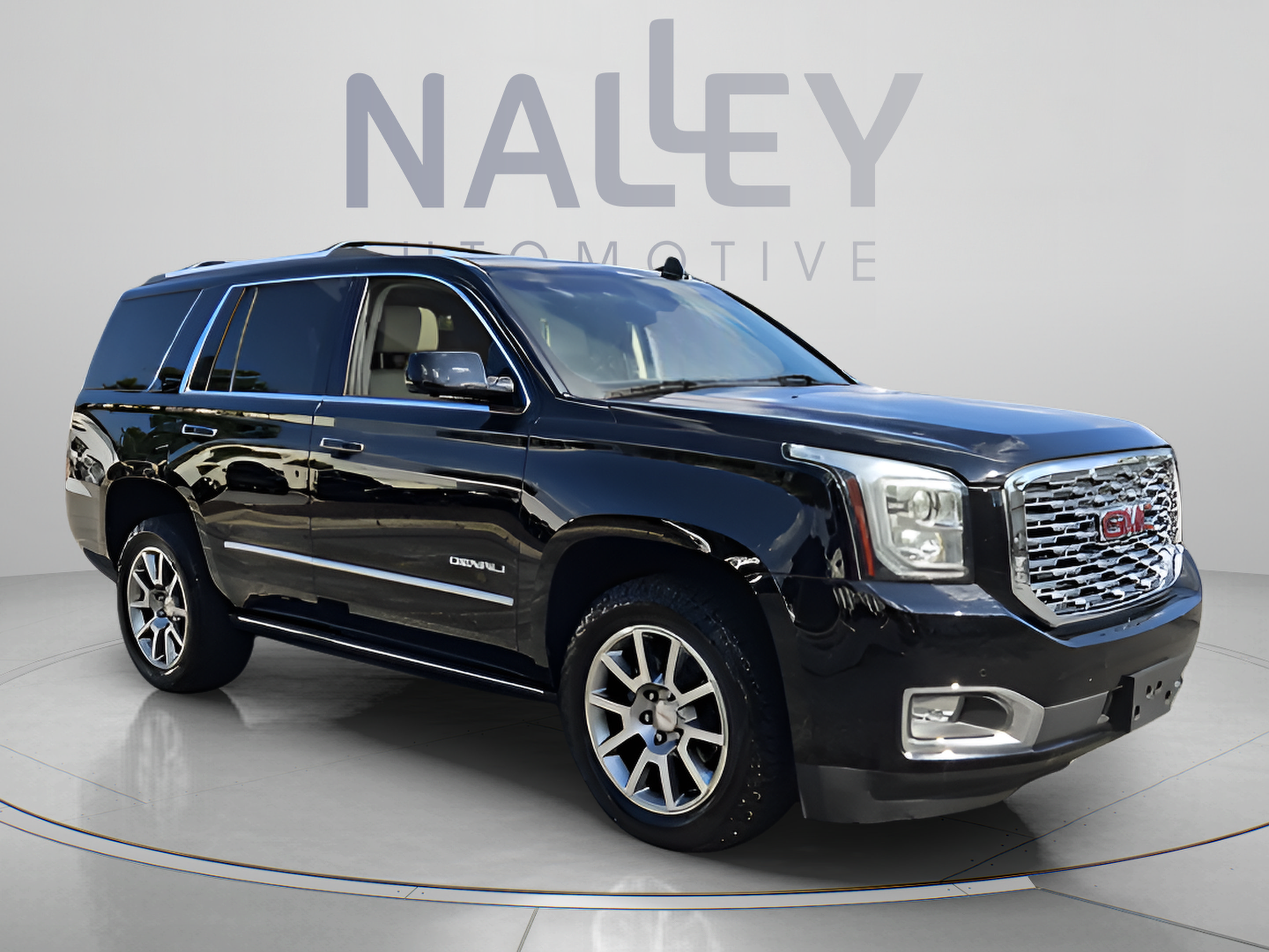 Used 2019 GMC Yukon Denali AWD/4WD image 7