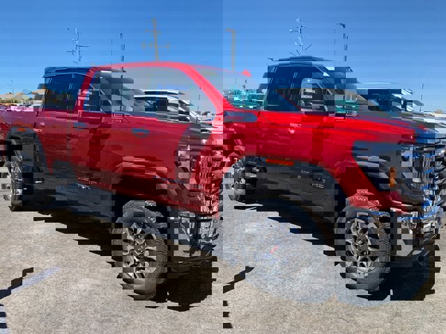 New 2025 GMC Sierra 2500 SLT w/ SLT Convenience Package image 4