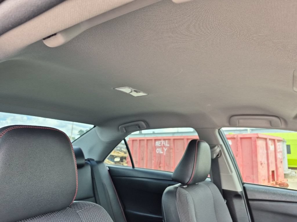 Used 2017 Toyota Camry SE FWD image 16