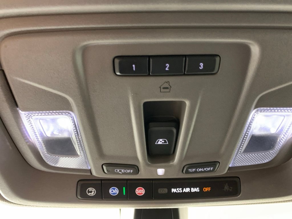 Used 2021 Chevrolet Silverado 1500 LTZ AWD/4WD image 24