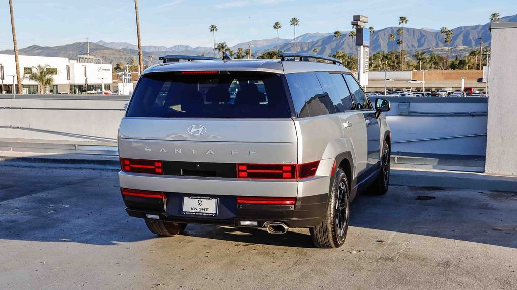Used 2025 Hyundai Santa Fe SEL image 9