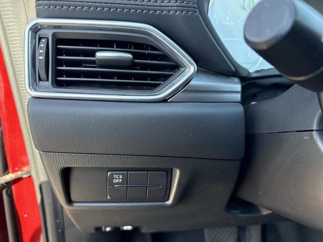 Used 2017 MAZDA CX-5 Touring image 15