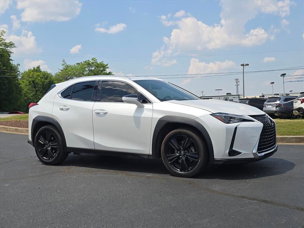 Used 2019 Lexus UX 200 w/ Premium Package FWD image 1