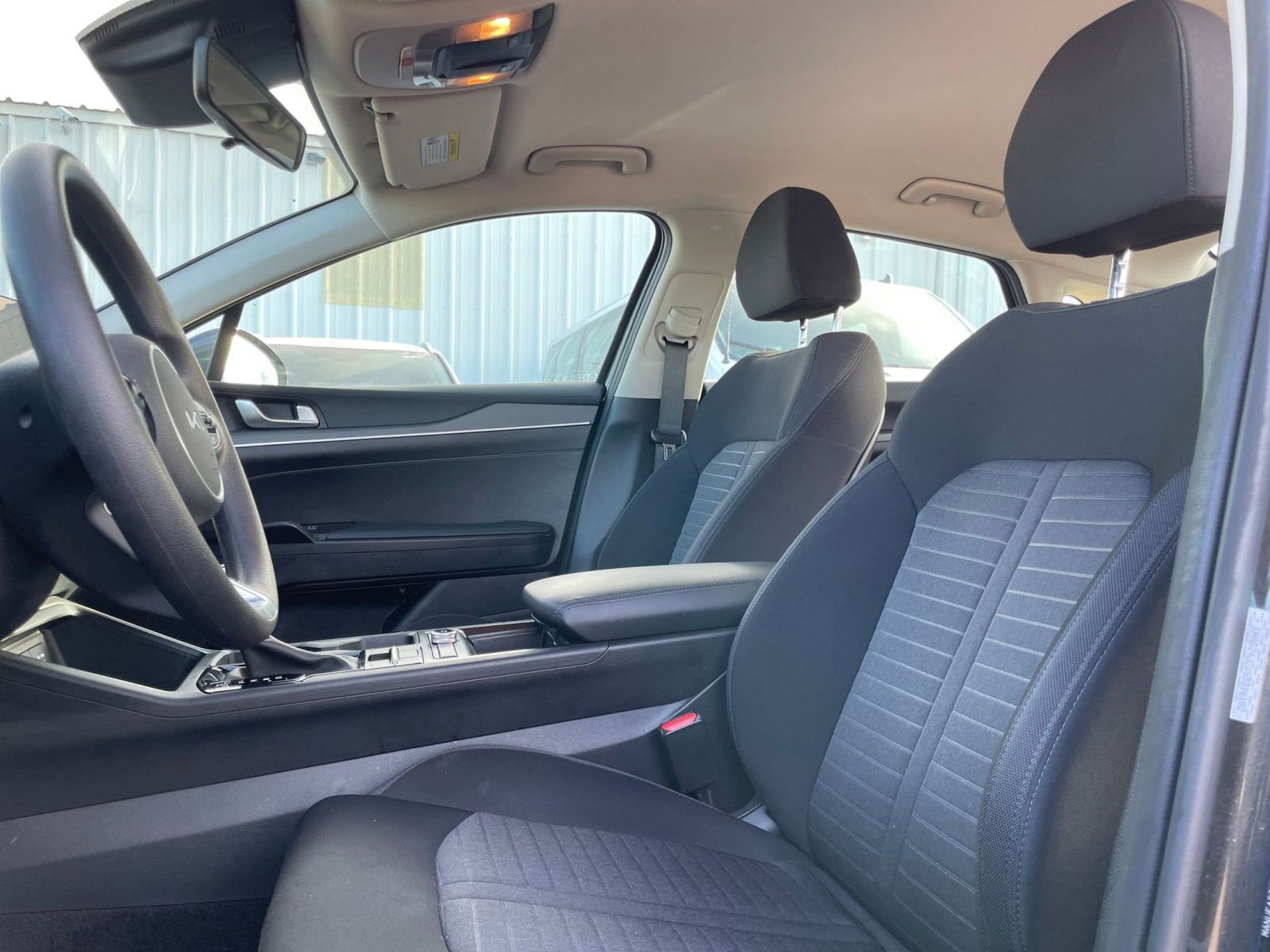 Used 2025 Kia K5 LXS image 27