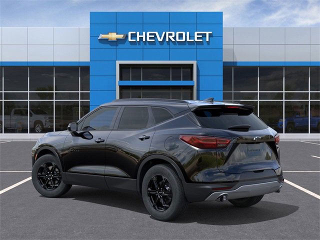 New 2025 Chevrolet Blazer LT image 3