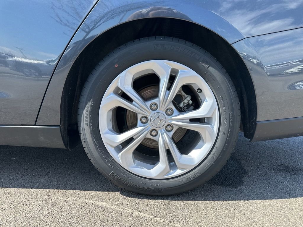 Used 2025 Honda Accord LX image 5