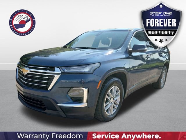 Used 2023 Chevrolet Traverse LT