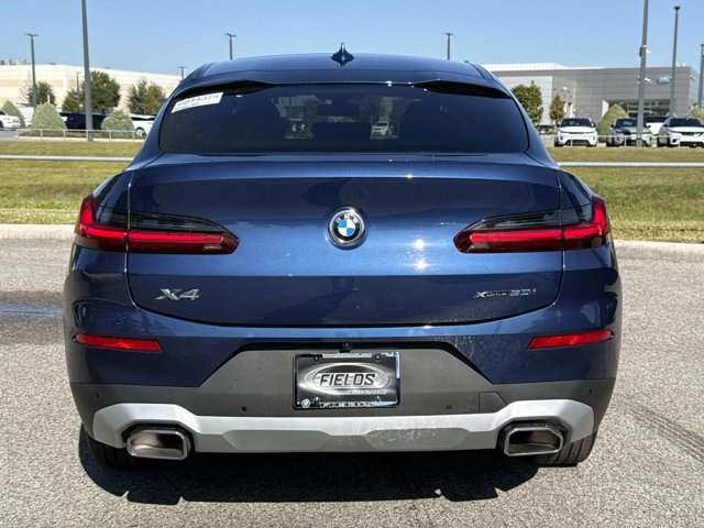 Used 2025 BMW X4 xDrive30i image 4