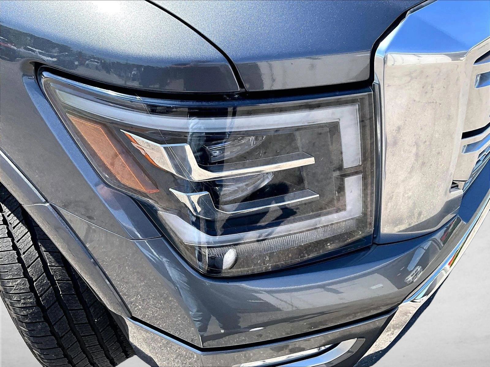 Used 2023 Nissan Titan Platinum Reserve w/ Moonroof Package RWD image 28