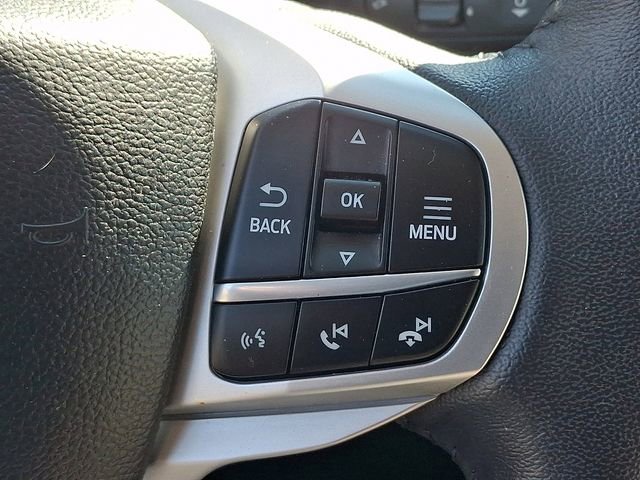 Used 2023 Ford Explorer XLT w/ Class IV Trailer Tow Package image 23