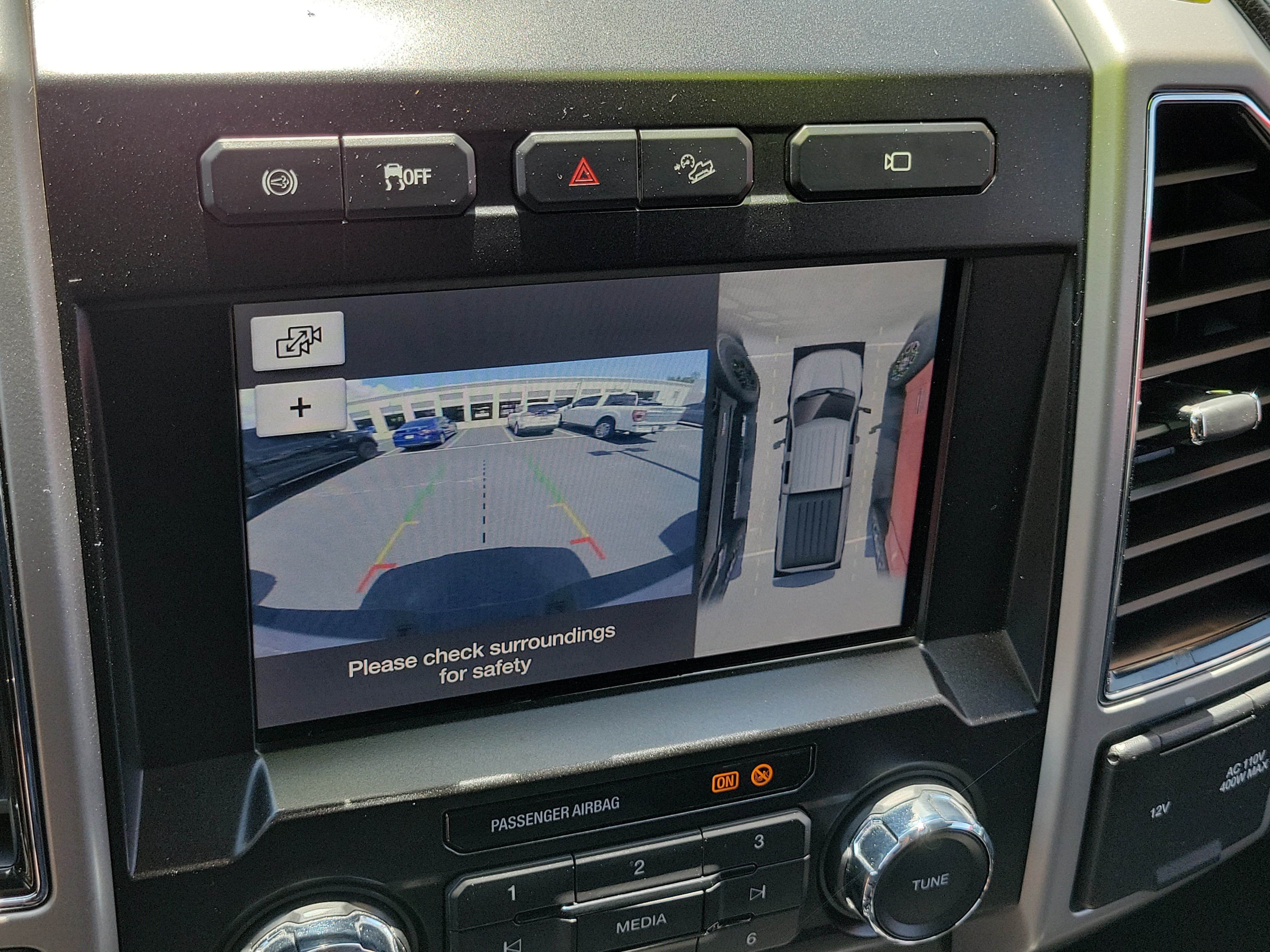 Used 2019 Ford F250 Lariat w/ Chrome Package AWD/4WD image 25
