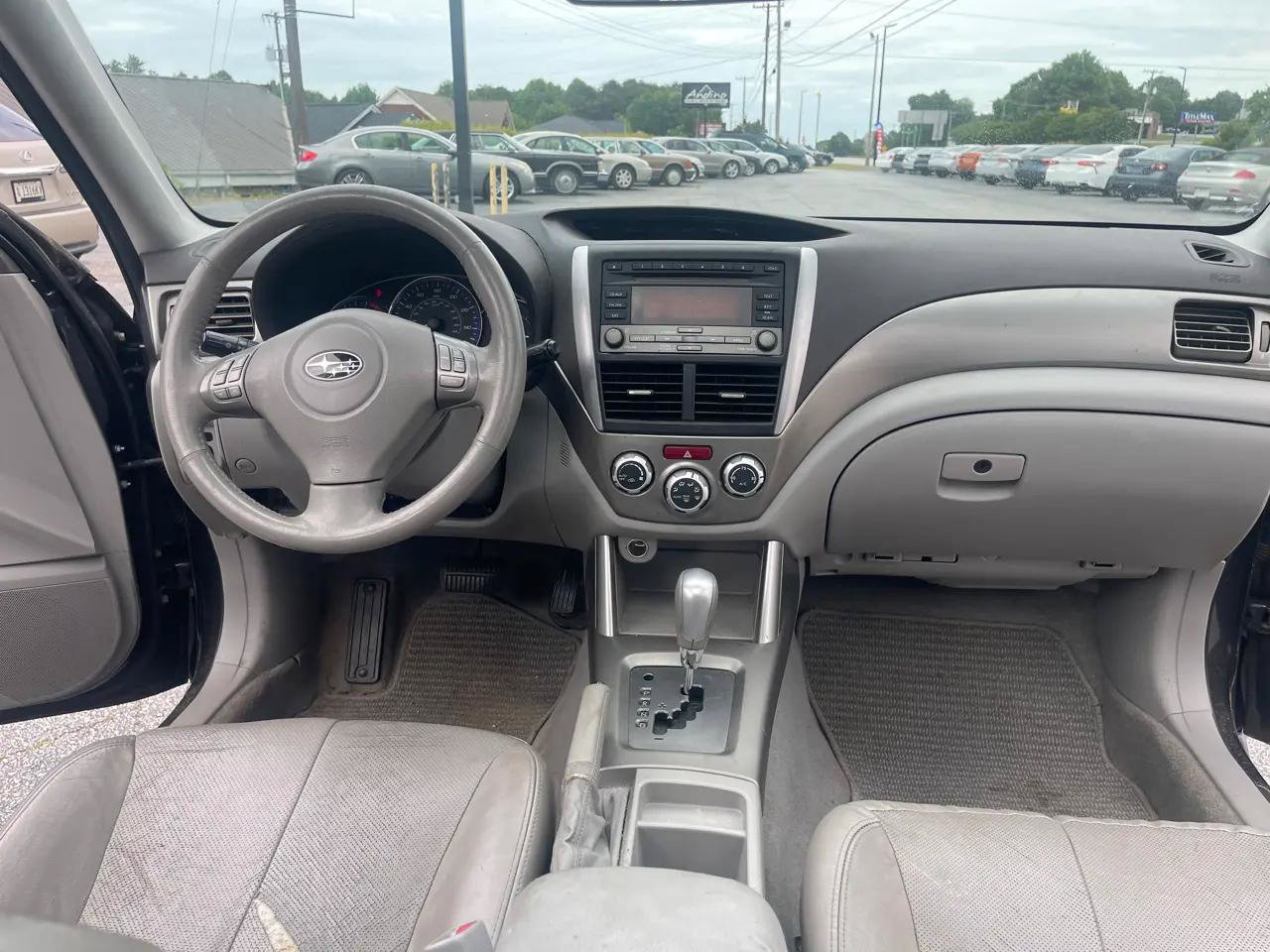 Used 2010 Subaru Outback 2.5i Limited w/ Popular Equipment Group 2A AWD/4WD image 18