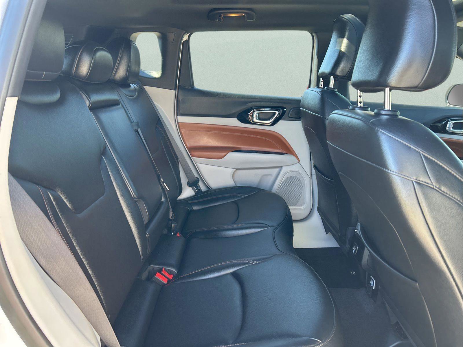 Certified 2023 Jeep Compass Limited w/ Sun and Sound Group image 17