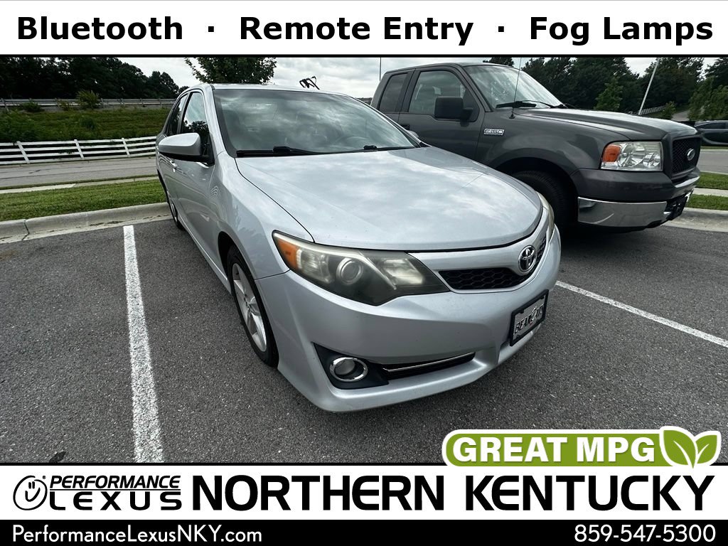 Used 2014 Toyota Camry SE