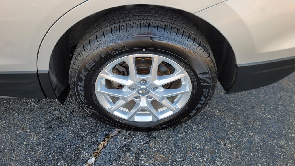 Used 2022 Chevrolet Equinox LT image 8