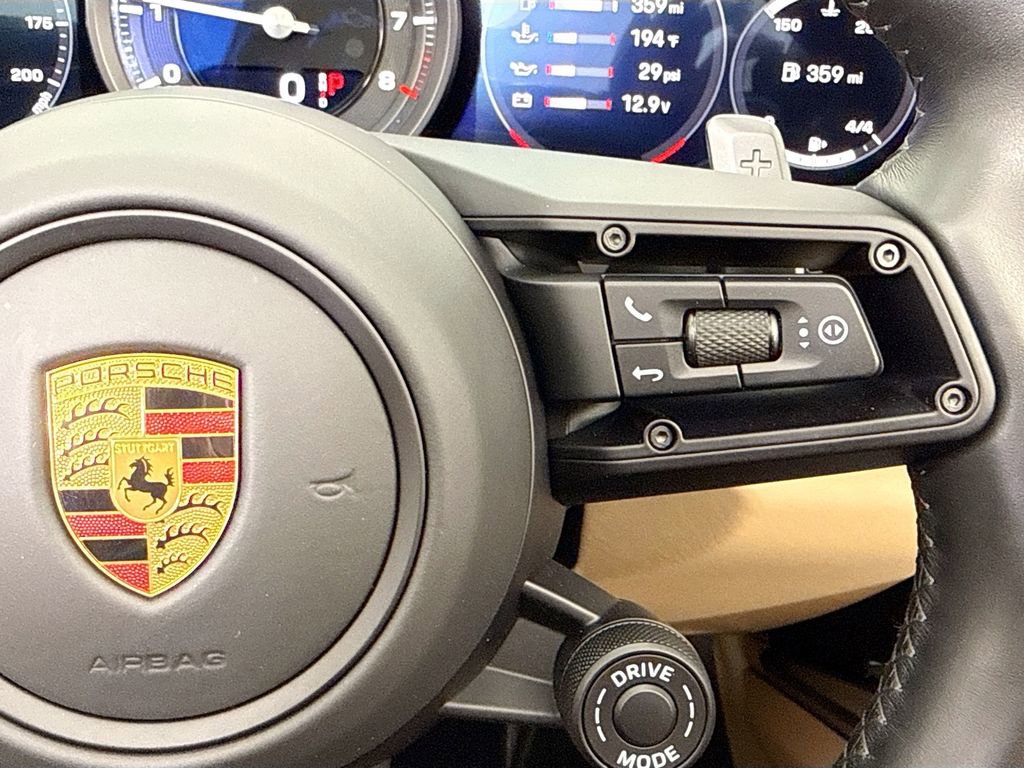 Used 2022 Porsche 911 Carrera S RWD image 12