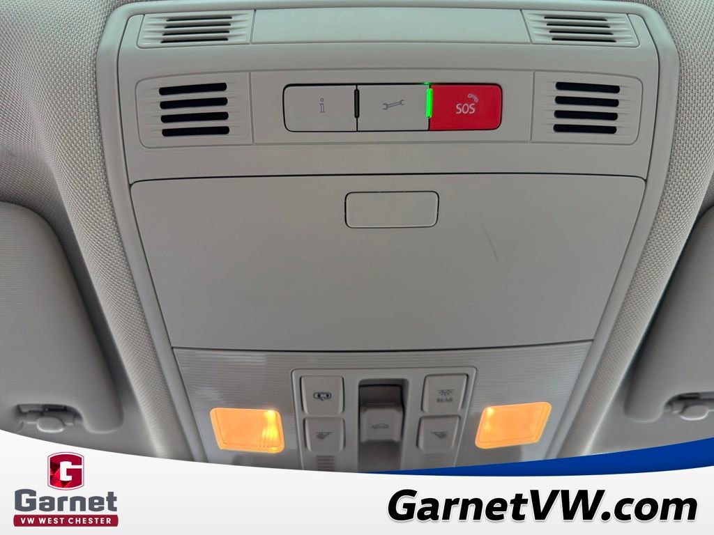 Used 2020 Volkswagen Jetta SE w/ SE Cold Weather Package image 37