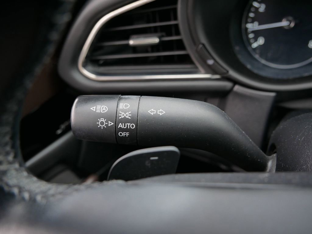 Used 2020 MAZDA CX-30 AWD w/ Premium Package image 29