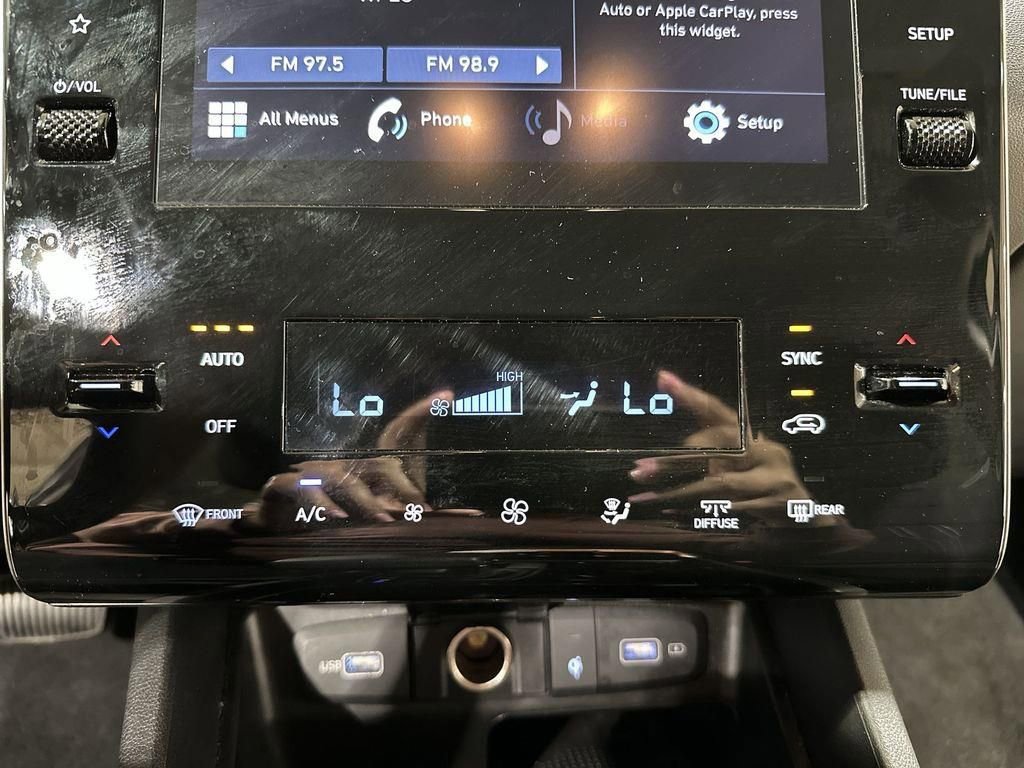 Used 2024 Hyundai Tucson SEL AWD/4WD image 17