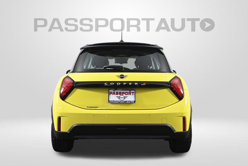 Certified 2025 MINI Cooper S image 8