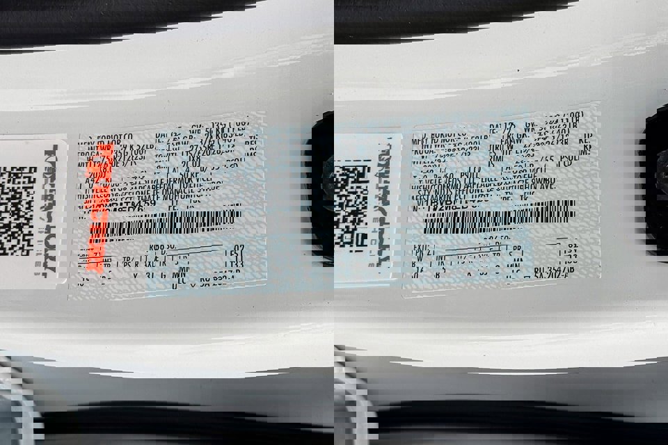 New 2026 Ford F250 Lariat w/ Black Appearance Package image 35