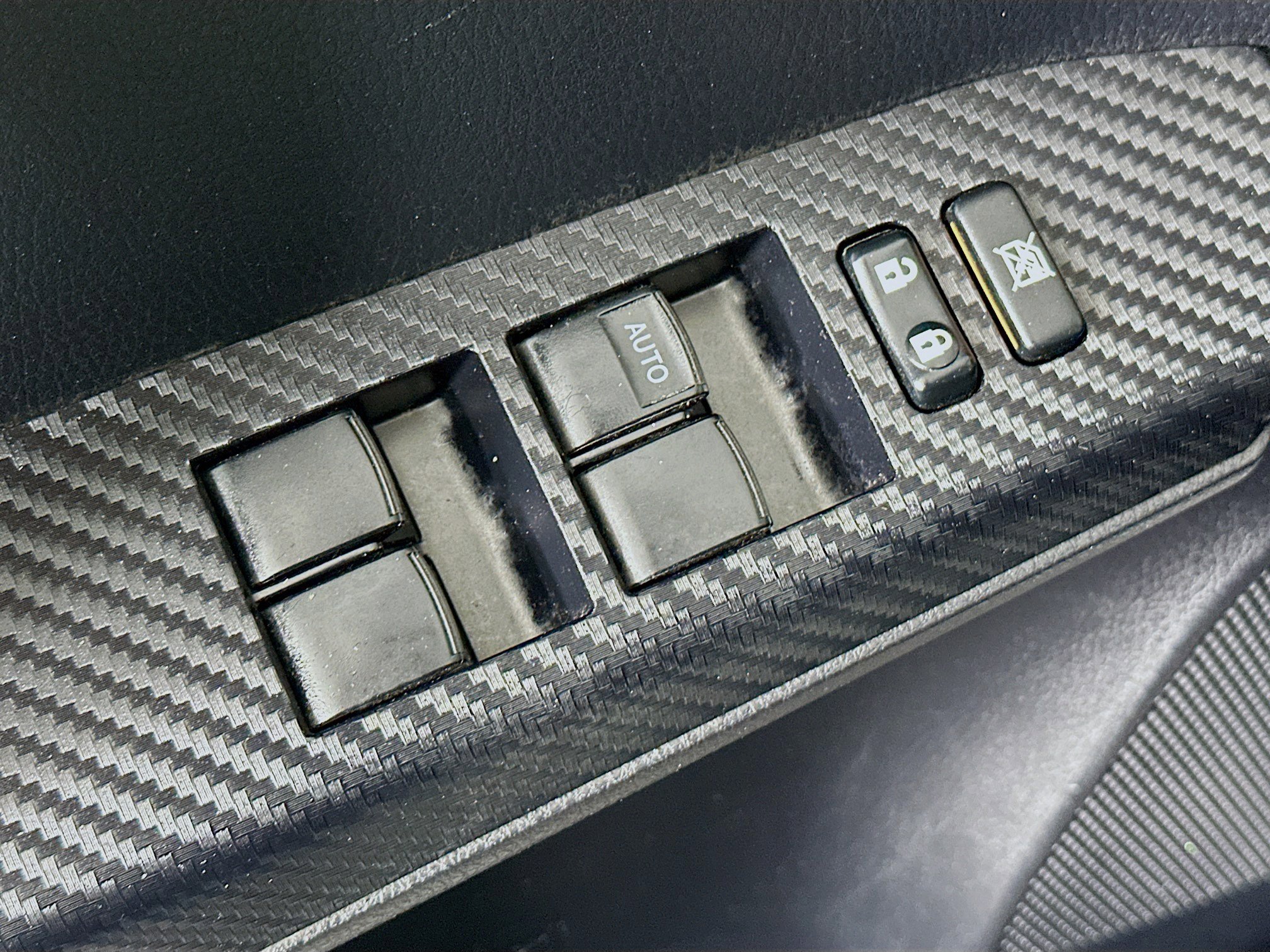 Used 2015 Toyota RAV4 XLE image 15