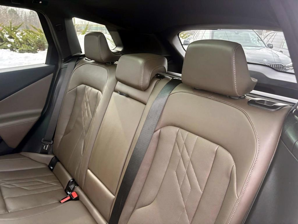 Used 2025 BMW X3 xDrive30i w/ Premium Package image 26