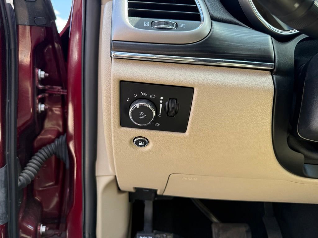 Used 2020 Jeep Grand Cherokee Limited RWD image 7