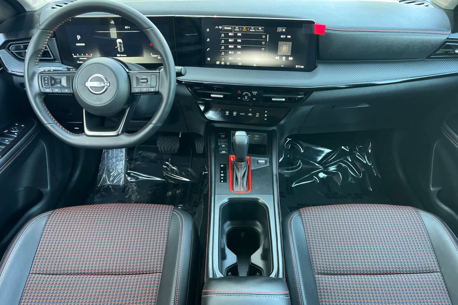 New 2026 Nissan Kicks SR AWD/4WD image 4