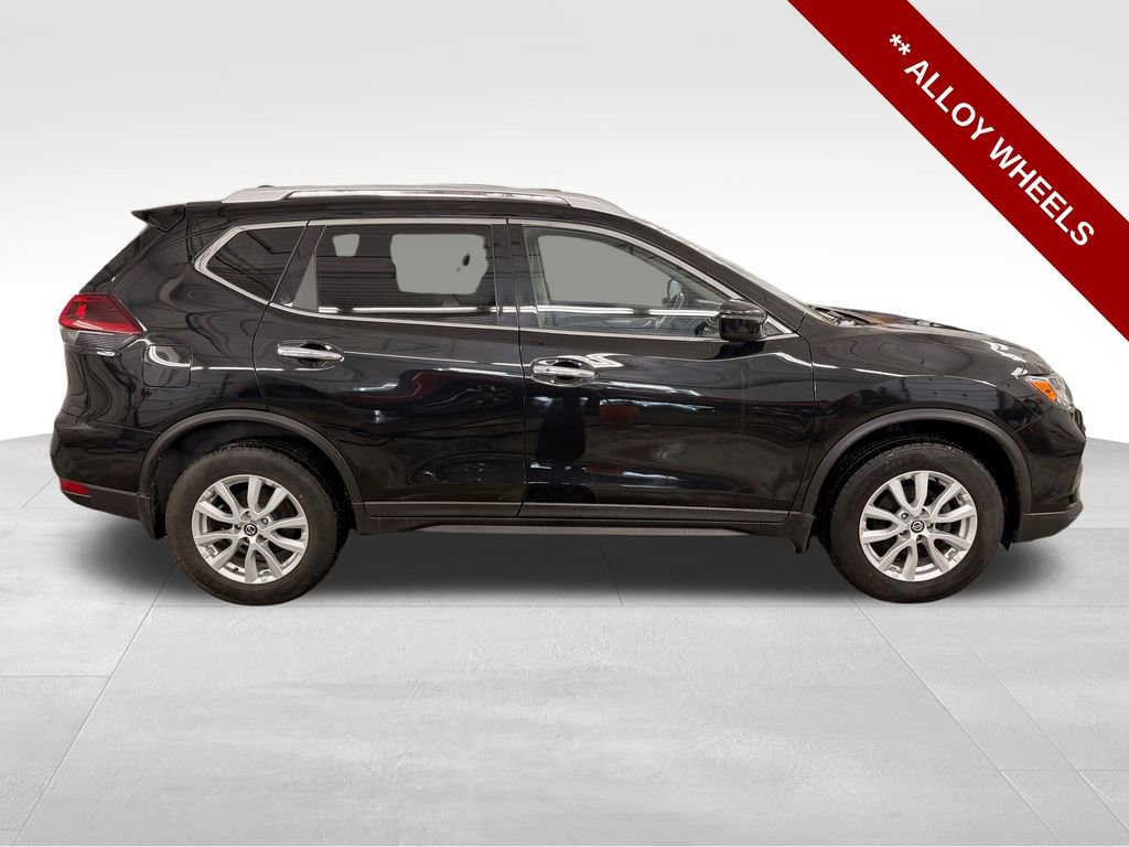 Used 2020 Nissan Rogue SV image 14