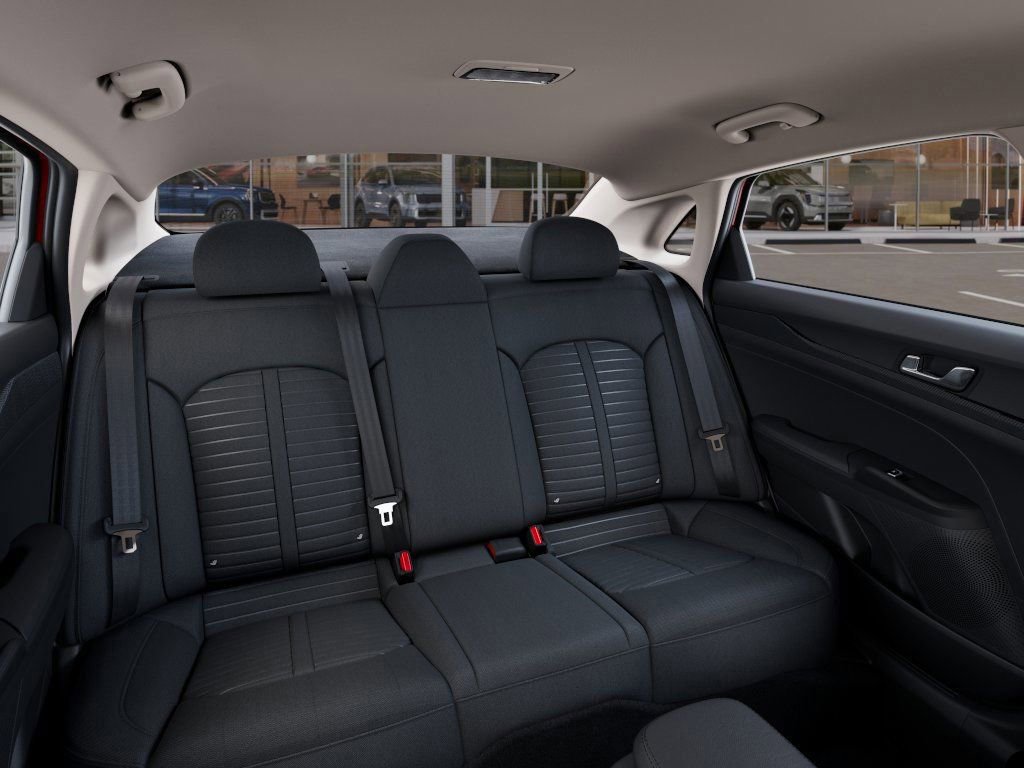 New 2025 Kia K5 LXS image 16