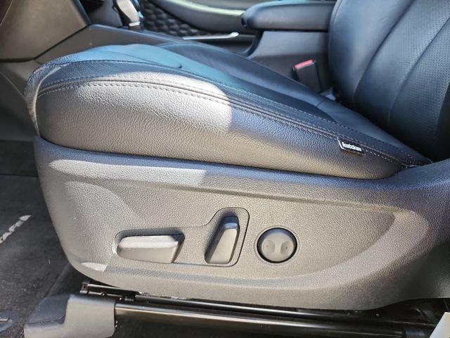 Used 2020 Hyundai Santa Fe SEL w/ Convenience Package FWD image 25