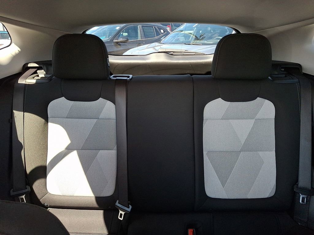 Used 2024 Chevrolet Trax LS image 20