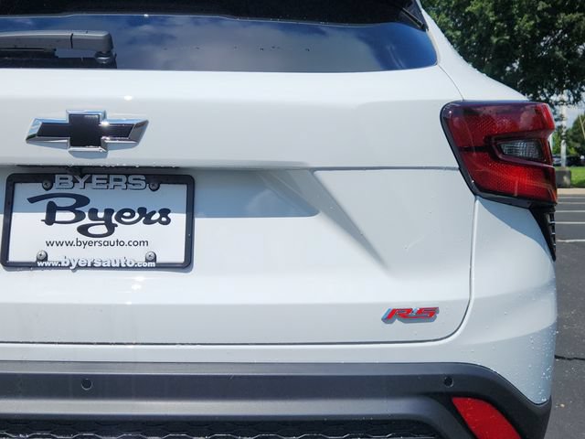 New 2026 Chevrolet Trax RS w/ Driver Confidence Package FWD image 11
