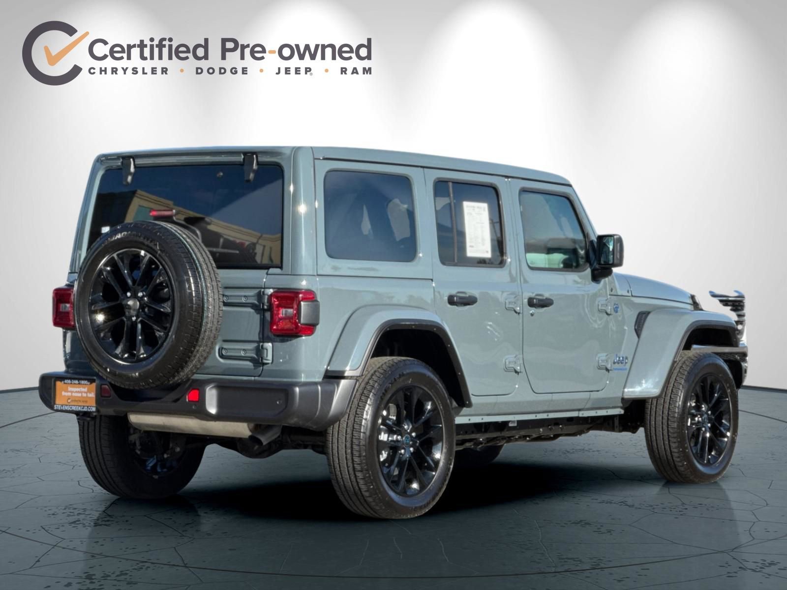Certified 2025 Jeep Wrangler Unlimited Sahara w/ Safety Group image 4