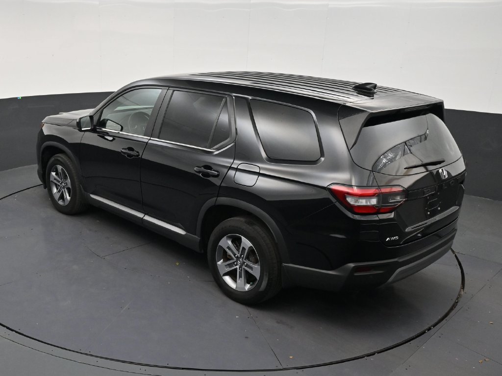 Used 2023 Honda Pilot EX-L image 14