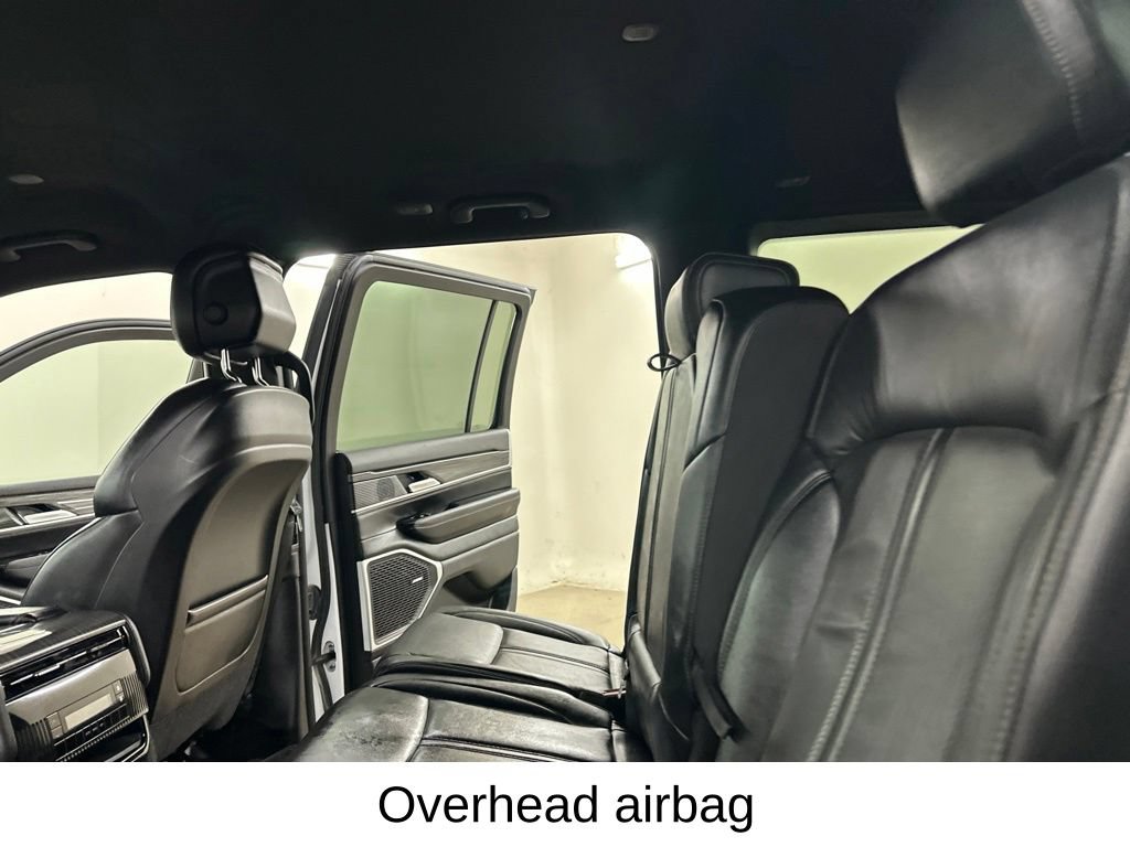 Used 2022 Jeep Wagoneer Series II AWD/4WD image 37