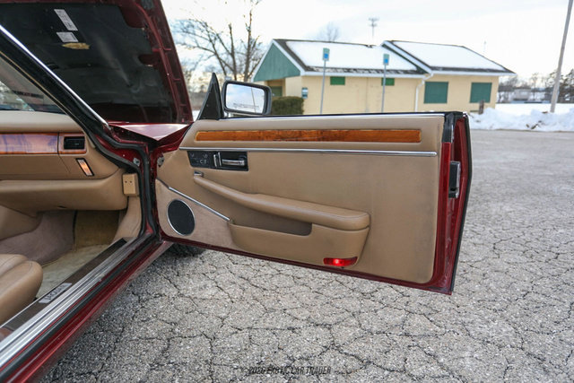 Used 1994 Jaguar XJS 4.0 Convertible image 38