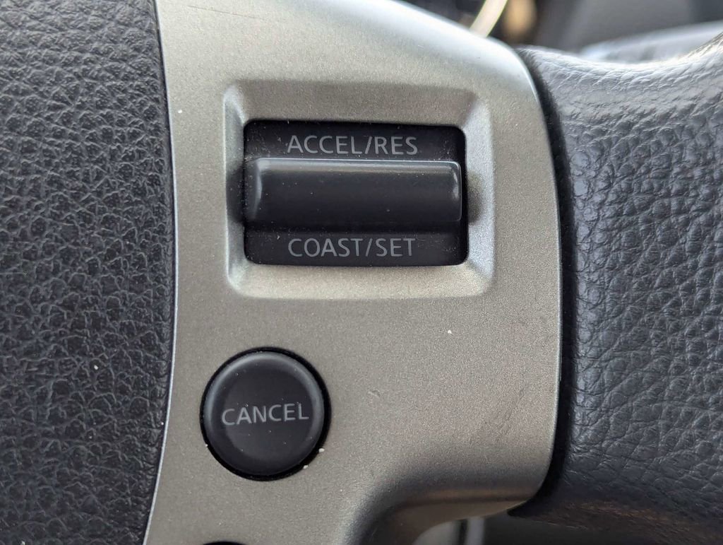 Used 2015 Nissan Rogue S w/ Convenience Package image 25