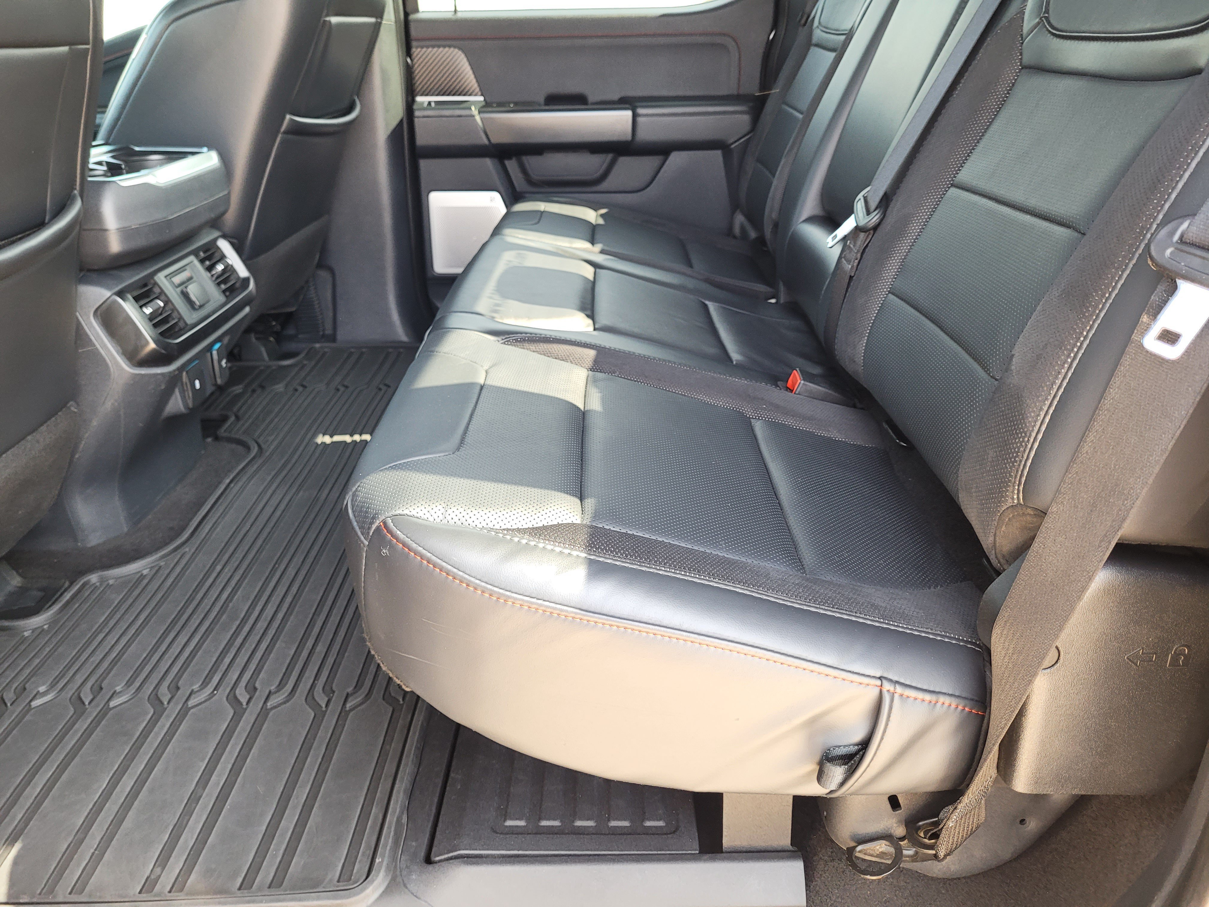 Used 2025 Ford F150 Raptor AWD/4WD image 25