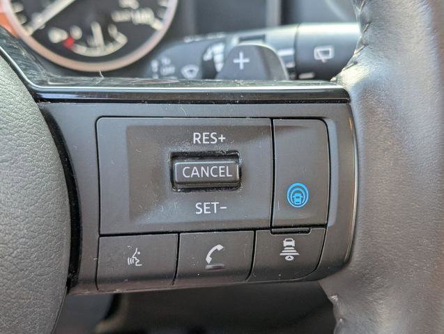 Certified 2022 Nissan Rogue SV w/ SV Premium Package AWD/4WD image 25