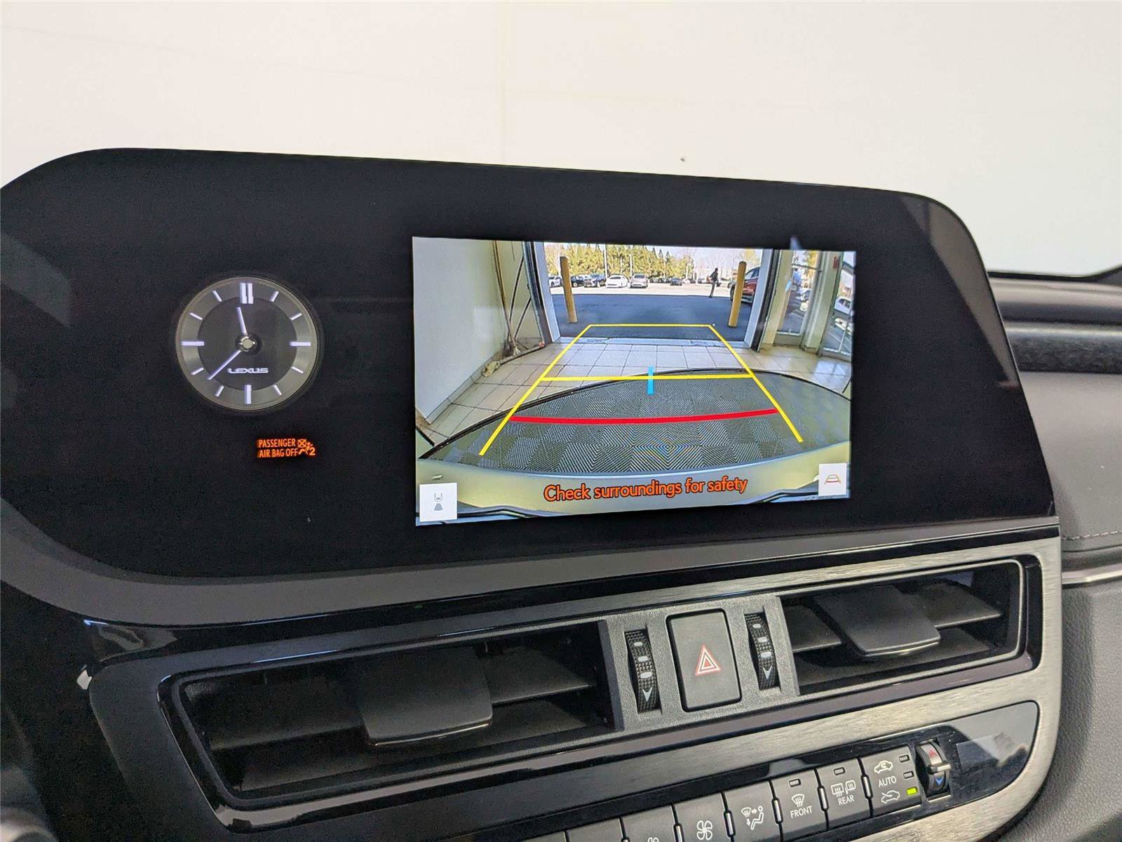 Used 2025 Lexus ES 350 w/ Premium Package FWD image 16
