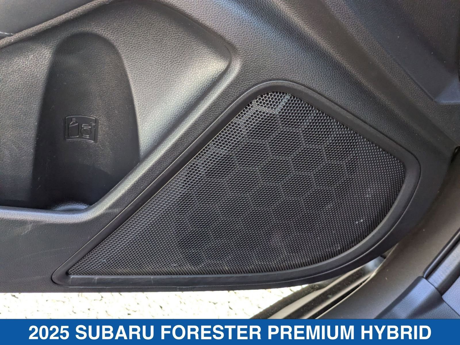 Certified 2025 Subaru Forester Premium AWD/4WD image 14