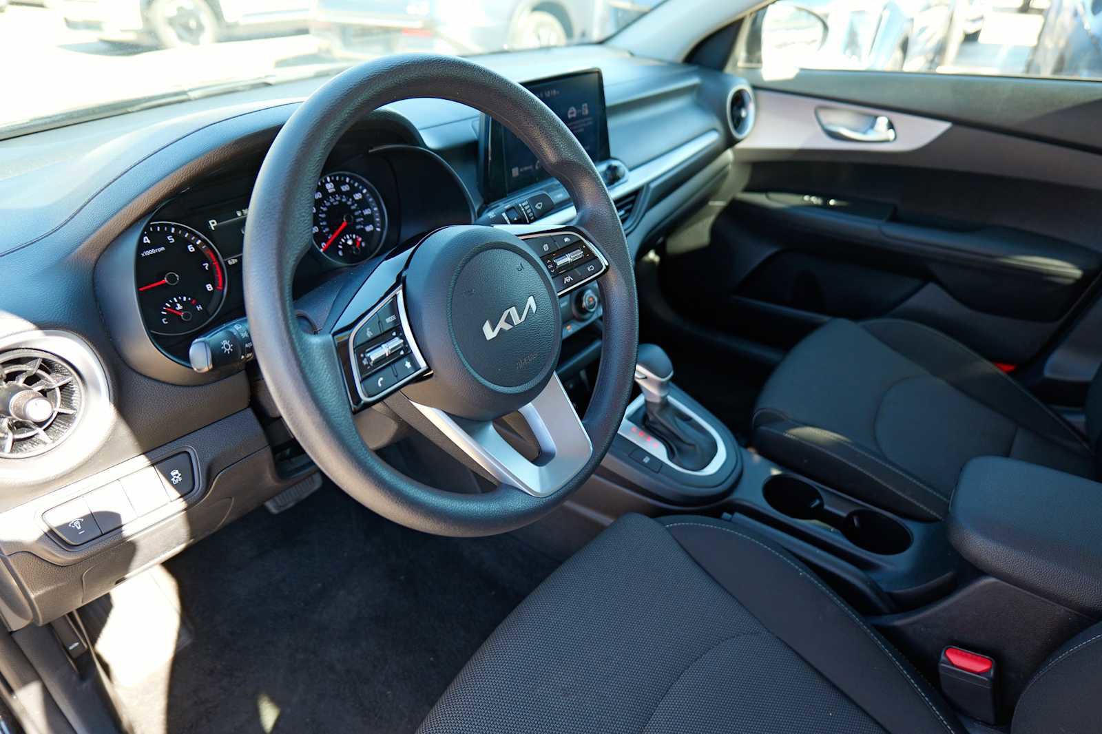 Certified 2024 Kia Forte LXS image 9