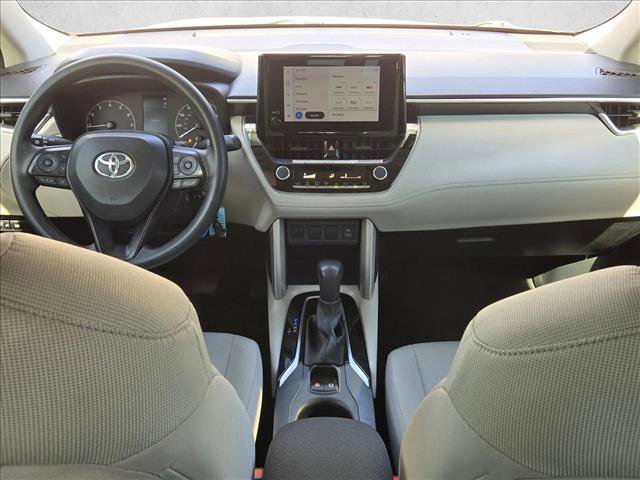 Used 2024 Toyota Corolla Cross L image 17