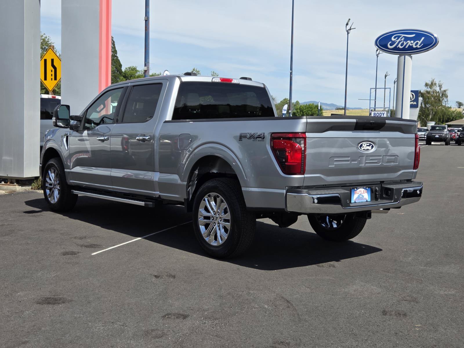 New 2026 Ford F150 XLT w/ XLT Chrome Appearance Package AWD/4WD image 7
